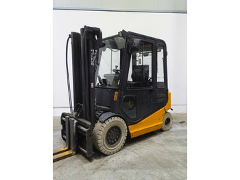 Electric forklift STILL R60