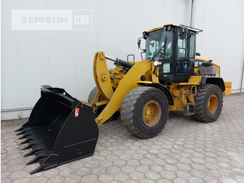 Wheel loader CATERPILLAR 938M