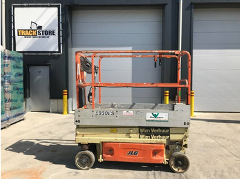 Scissor lift JLG