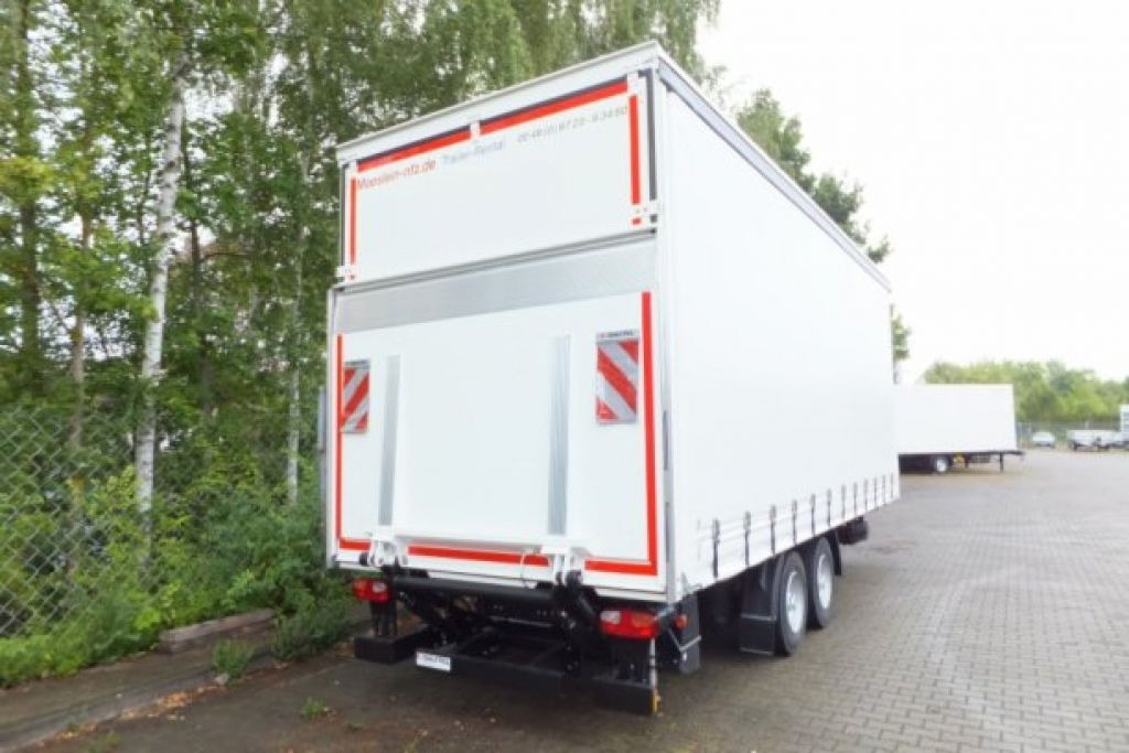 New Curtainsider trailer Möslein  neuer Planenanhänger, Ladebordwand + Durchladba: picture 13