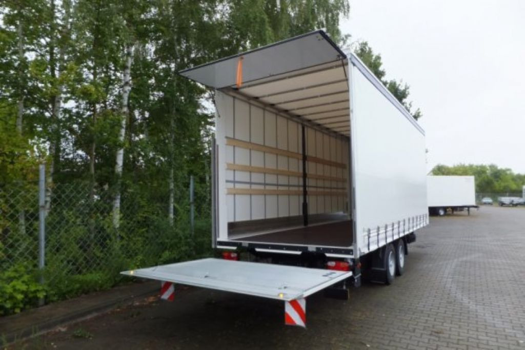 New Curtainsider trailer Möslein  neuer Planenanhänger, Ladebordwand + Durchladba: picture 10