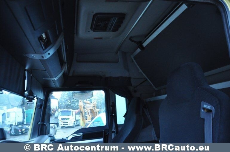 Tractor unit MAN TGX RETARDER, ACC, LINE ASIST: picture 11