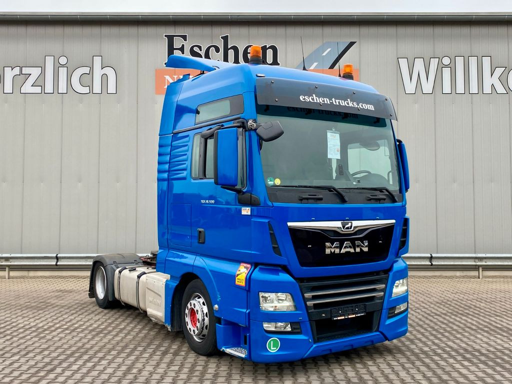 Tractor unit MAN TGX 18.500 LL-Ultra LowLiner Hubsattelkupplung: picture 7