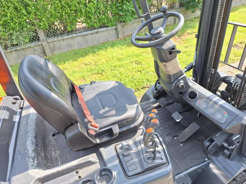 Diesel forklift Doosan D30S 5: picture 15