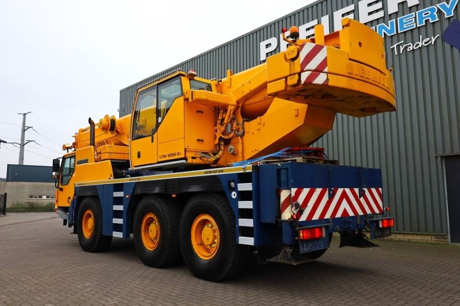 All terrain crane Liebherr LTM1055-3.1 Diesel, 6x6x6 Drive, 5 Sections 32.5m: picture 9