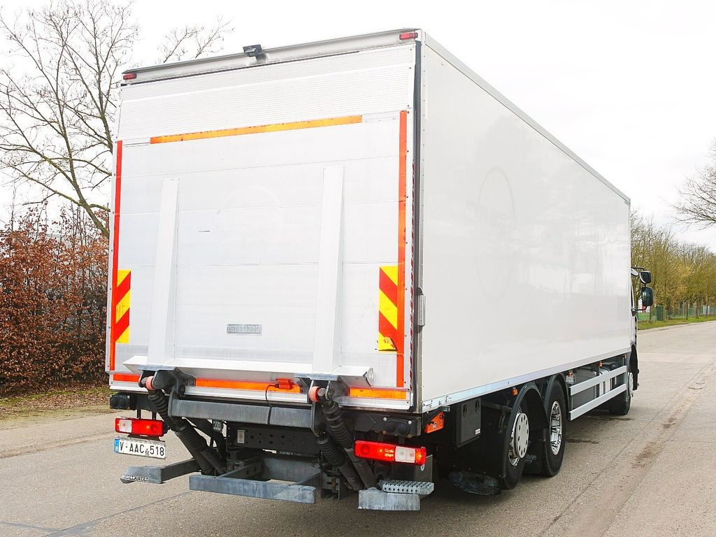 Refrigerator truck Renault 26.320 D KUHLKOFFER THERMOKING MT T1200 6X2 A/C: picture 6