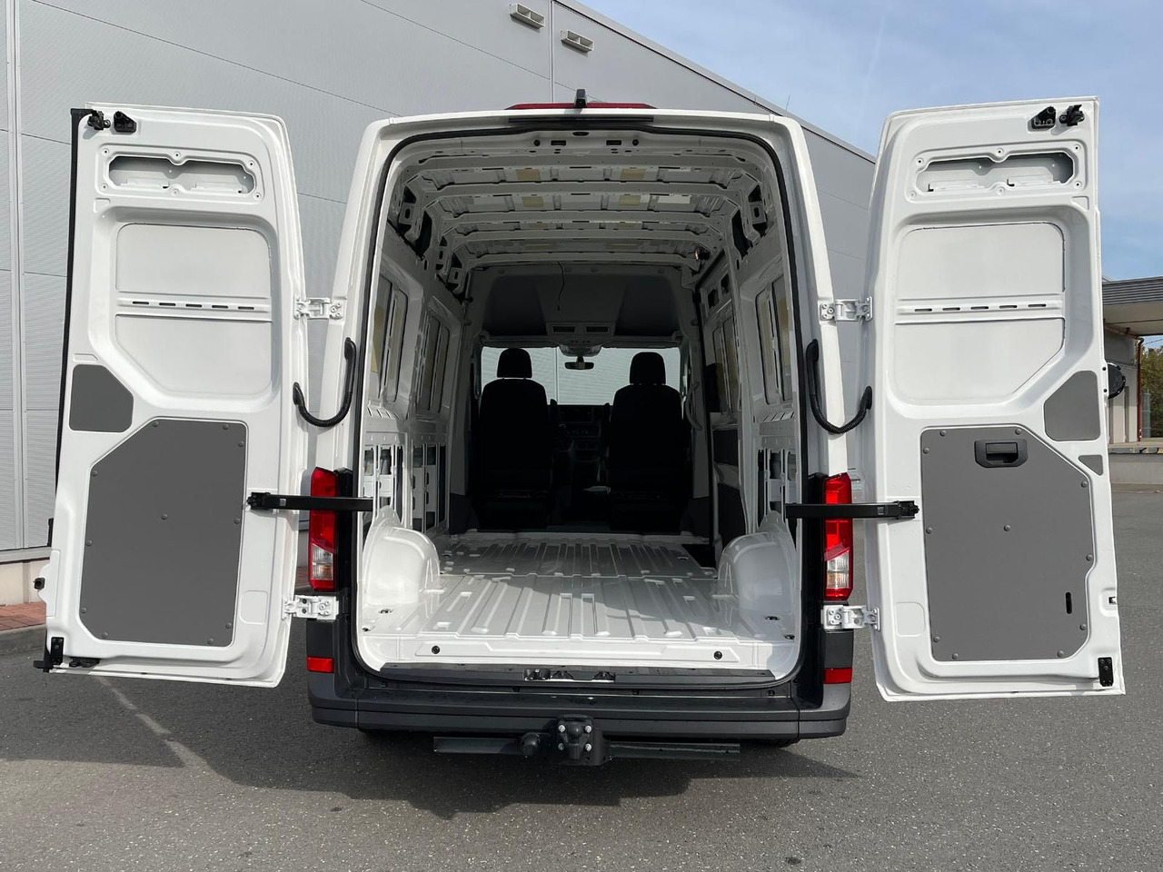 New Panel van Volkswagen Crafter Kasten 35 L3H3 4MOTION AUTOM ACC LED NAV: picture 13