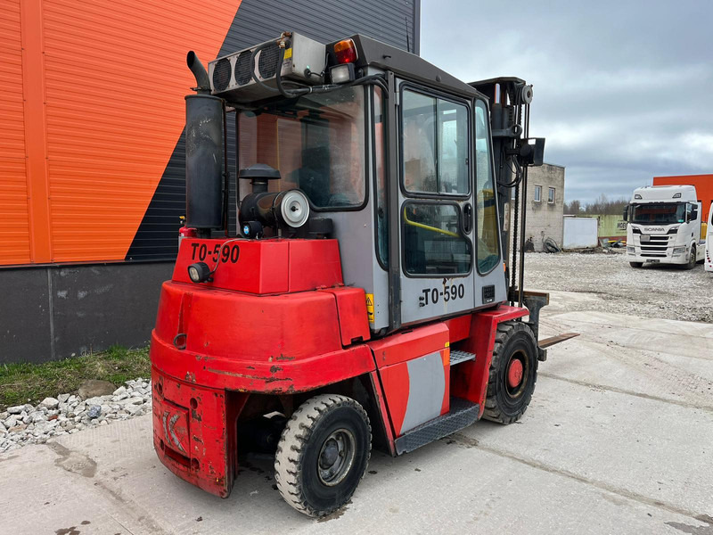 Diesel forklift Kalmar DCD40-5: picture 7