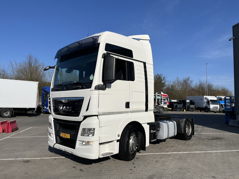 Tractor unit MAN TGX 18.440 XXL / 684 dkm / 2 Tanks / Stand klima / APK TUV 09-25: picture 18