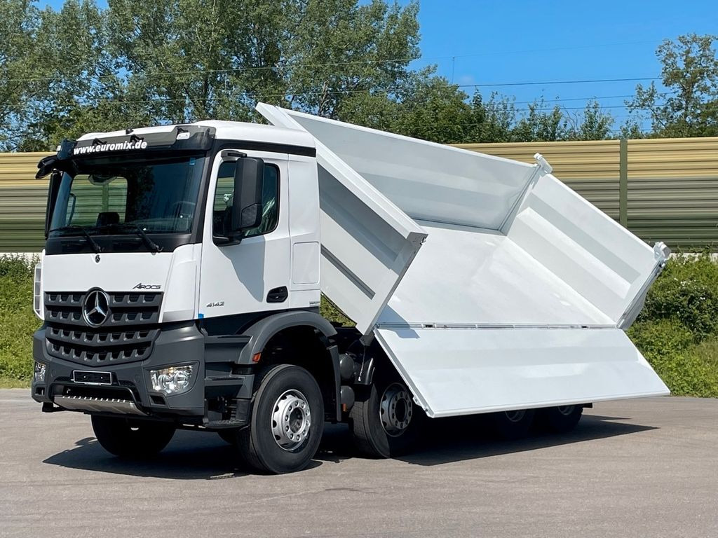 New Tipper Mercedes-Benz 4145  8X4   Euromix EMT  3-Seiten-Kipper: picture 16