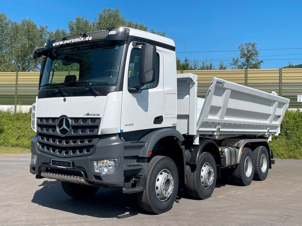 New Tipper Mercedes-Benz 4145  8X4   Euromix EMT  3-Seiten-Kipper: picture 9