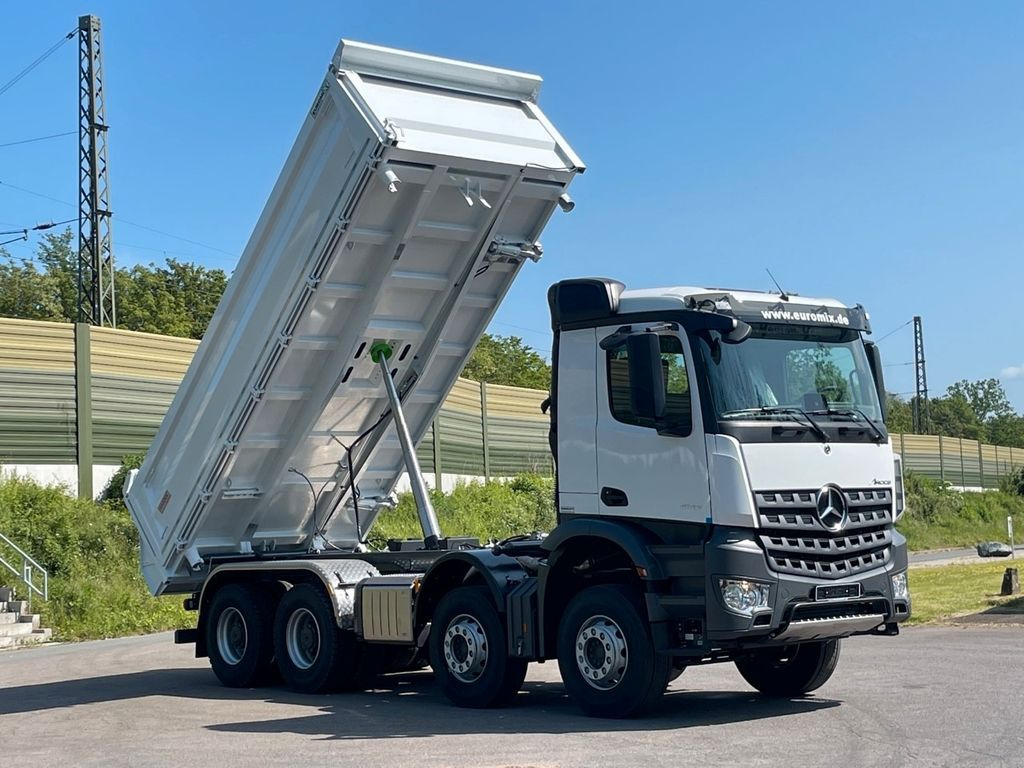 New Tipper Mercedes-Benz 4145  8X4   Euromix EMT  3-Seiten-Kipper: picture 12