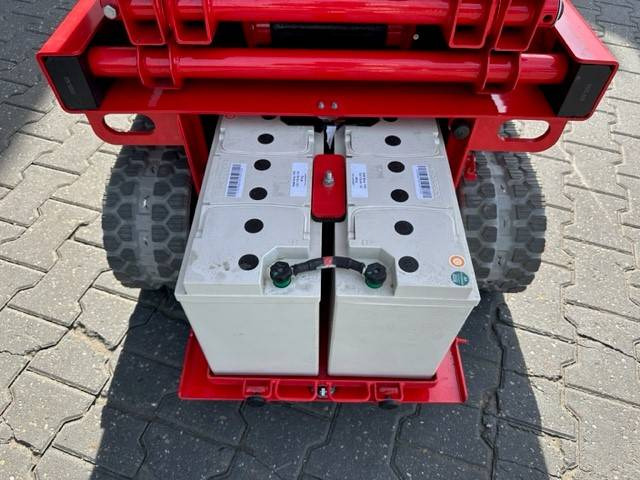 Scissor lift LGMG SC0407E: picture 11