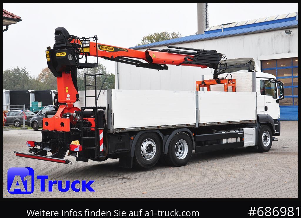 Dropside/ Flatbed truck, Crane truck MAN TGS 26.440,  Kran PK23.001L, 16m, Lenkachse: picture 8