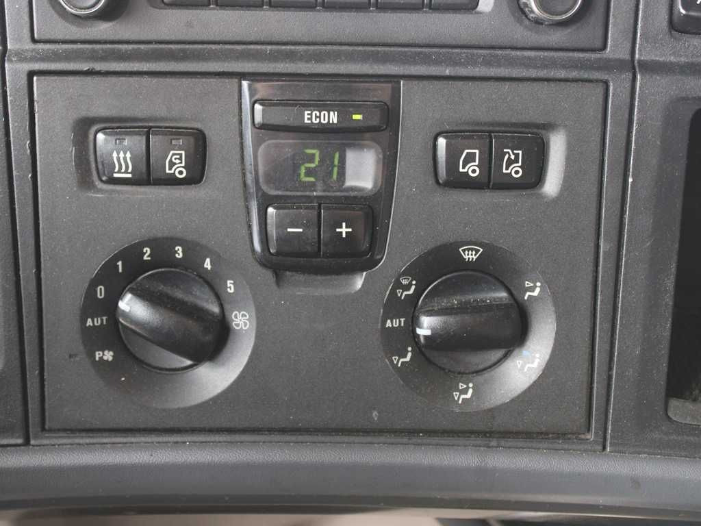 Scania R410, EURO 6, LOWDECK, RETARDER, NAVIGATION leasing Scania R410, EURO 6, LOWDECK, RETARDER, NAVIGATION: picture 11