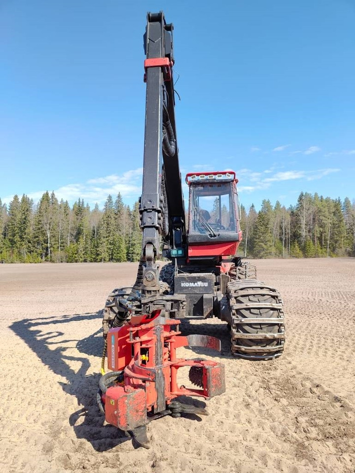 Forestry harvester Komatsu 901 TX: picture 8