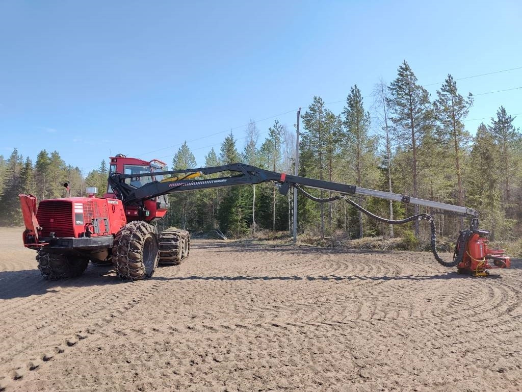 Forestry harvester Komatsu 901 TX: picture 12