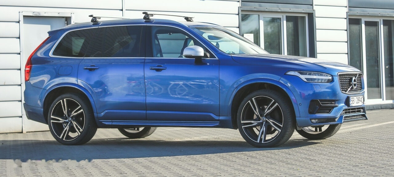 Car Volvo XC90: picture 7