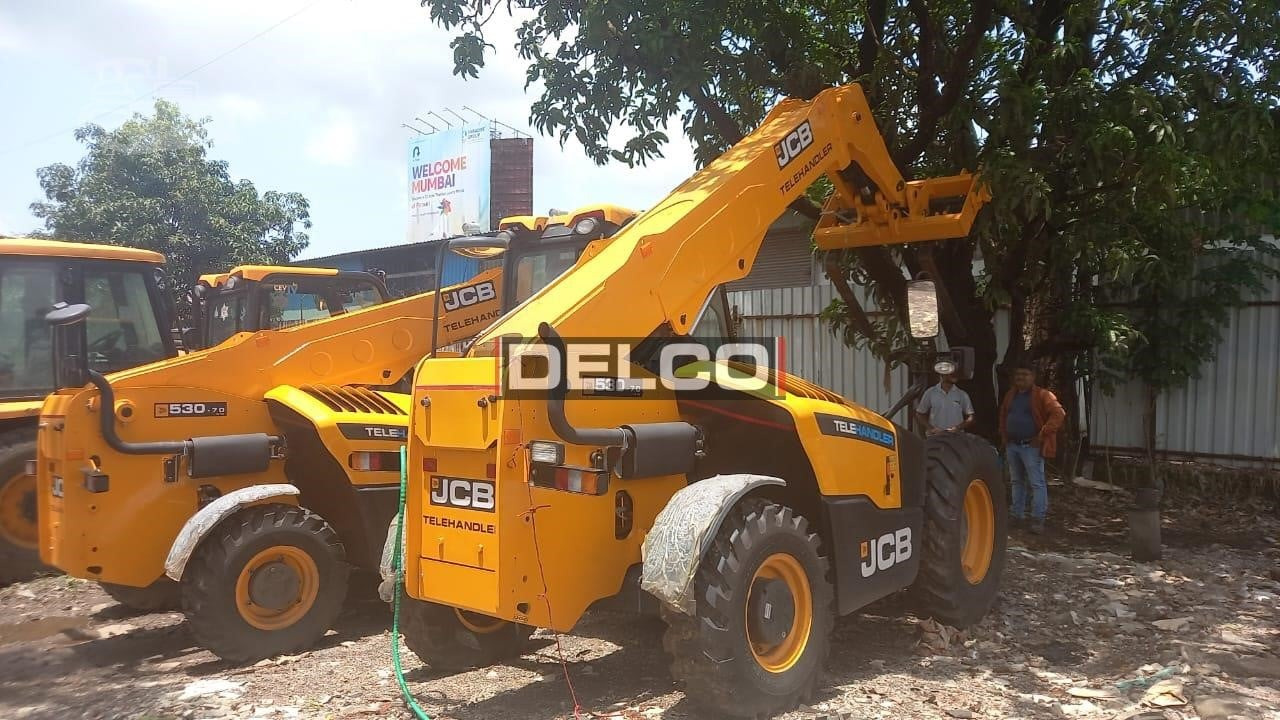 New Telescopic handler JCB 530-70: picture 19