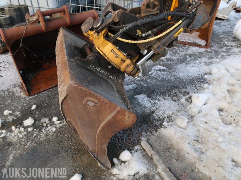 Excavator 2016 JCB 51R-1 Gravemaskin - Engcon tiltrotator - Pusskuffe - Graveskuffe - Smalskuffe - Sentralsmøring - Sertifisert: picture 18