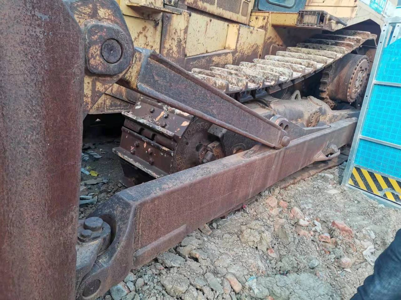 Bulldozer Caterpillar D8R: picture 10