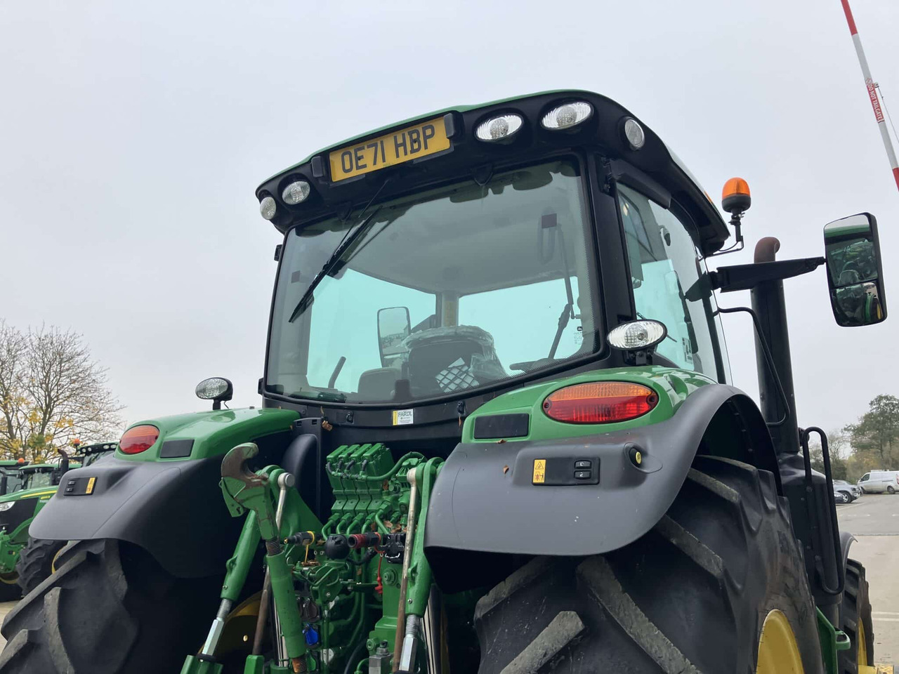 New Farm tractor John Deere 6215R: picture 15