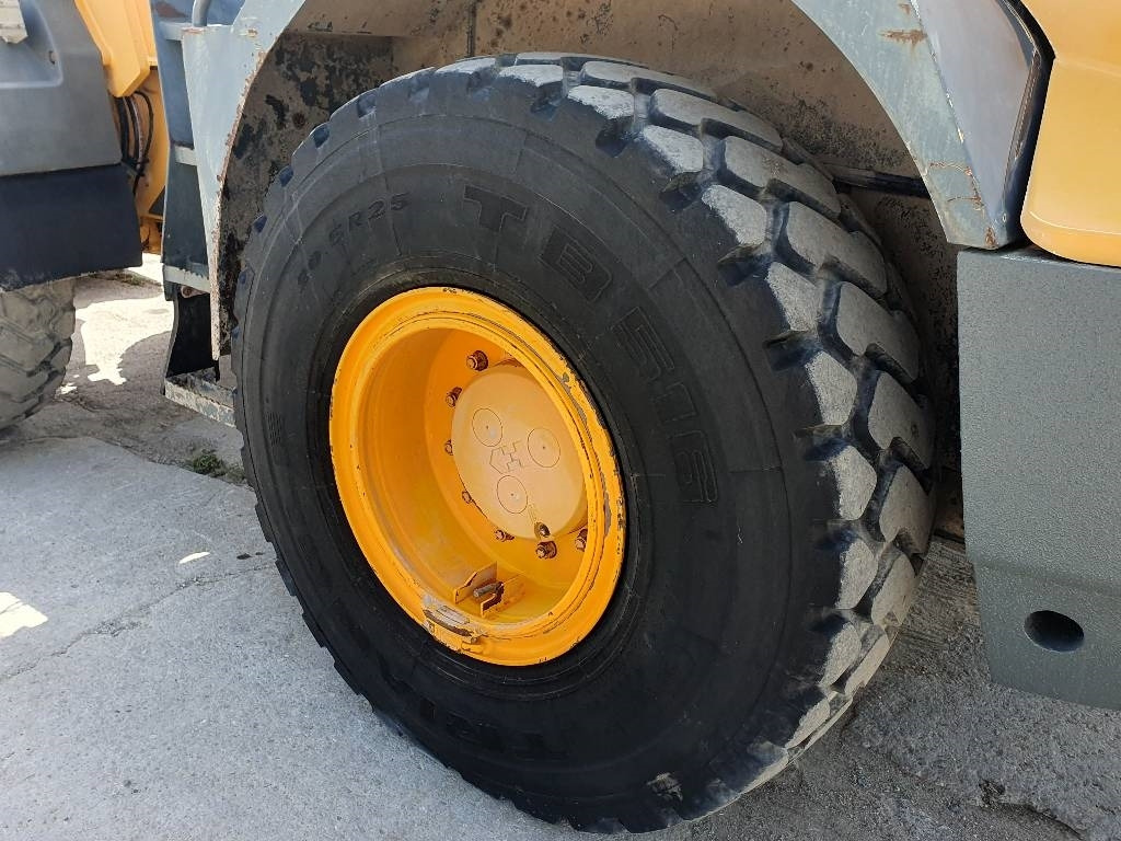 Wheel loader Liebherr L 538: picture 10