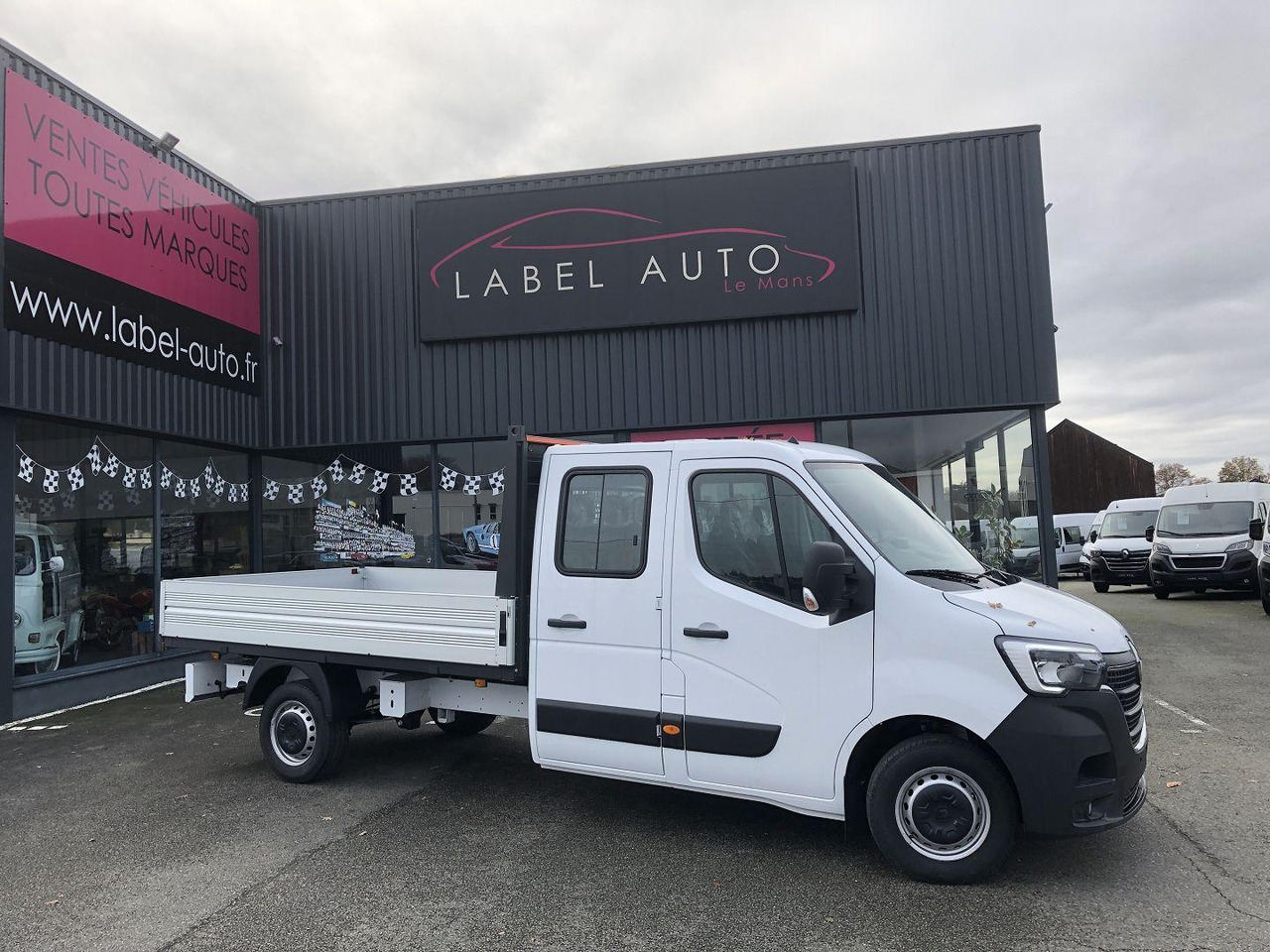 Flatbed van, Combi van Renault Master R3500 L3 2.3 BLUE DCI 165CH DOUBLE CABINE CONFORT EUROVI: picture 1