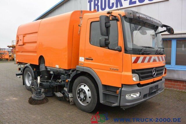 Road sweeper Mercedes-Benz Atego 1324 HSW Explorer 6 Hecksauger Vorsprühen: picture 12