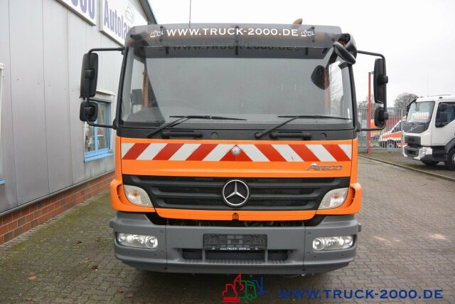 Road sweeper Mercedes-Benz Atego 1324 HSW Explorer 6 Hecksauger Vorsprühen: picture 15