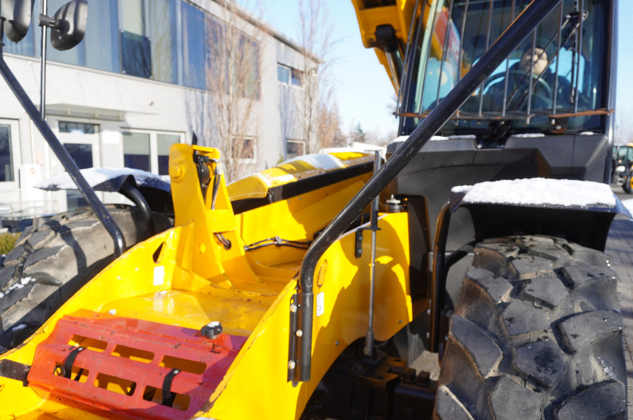 Telescopic wheel loader JCB 540-170 Telescopic Loader / 17m / joystick: picture 33