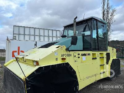 Road roller AMMANN AP240H 8 Wheel Compacteur Vibrant Tandem: picture 21