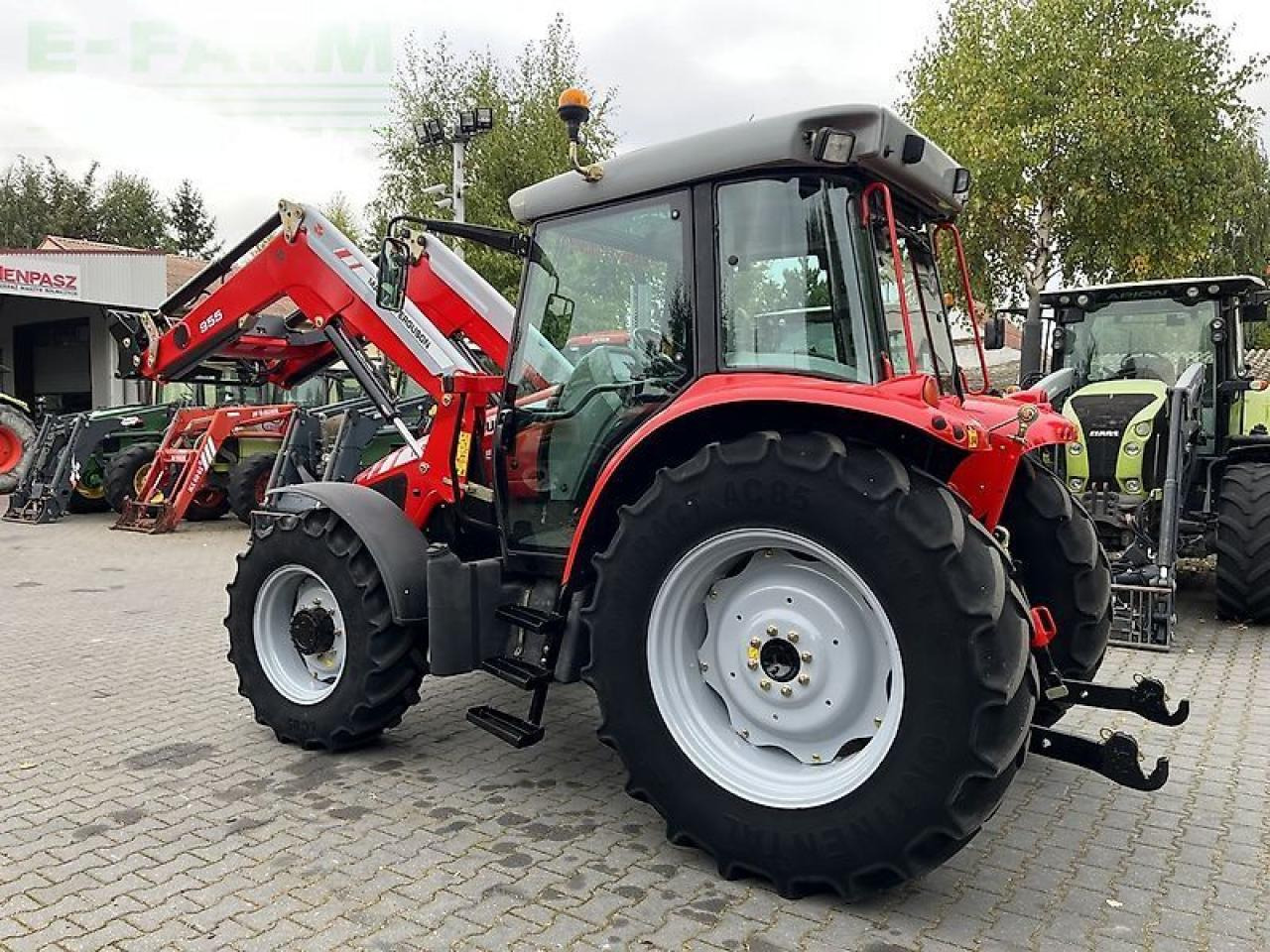 Farm tractor Massey Ferguson 5455 dyna-4 + massey ferguson 955: picture 8