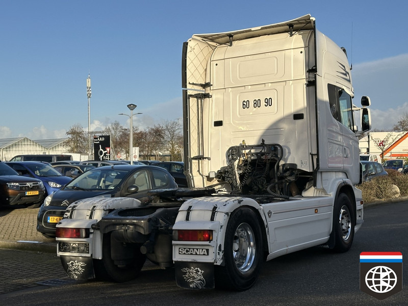 Tractor unit Scania R 560: picture 9