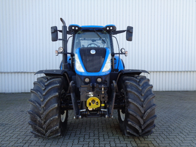 Farm tractor New Holland T7.245: picture 22