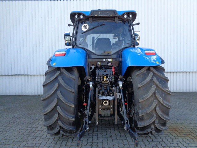 Farm tractor New Holland T7.245: picture 21