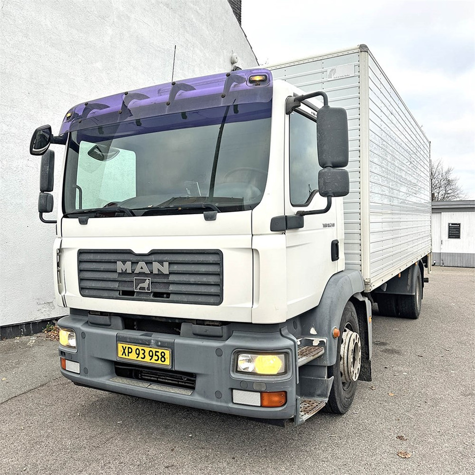 Box truck MAN TG M 18.240: picture 11