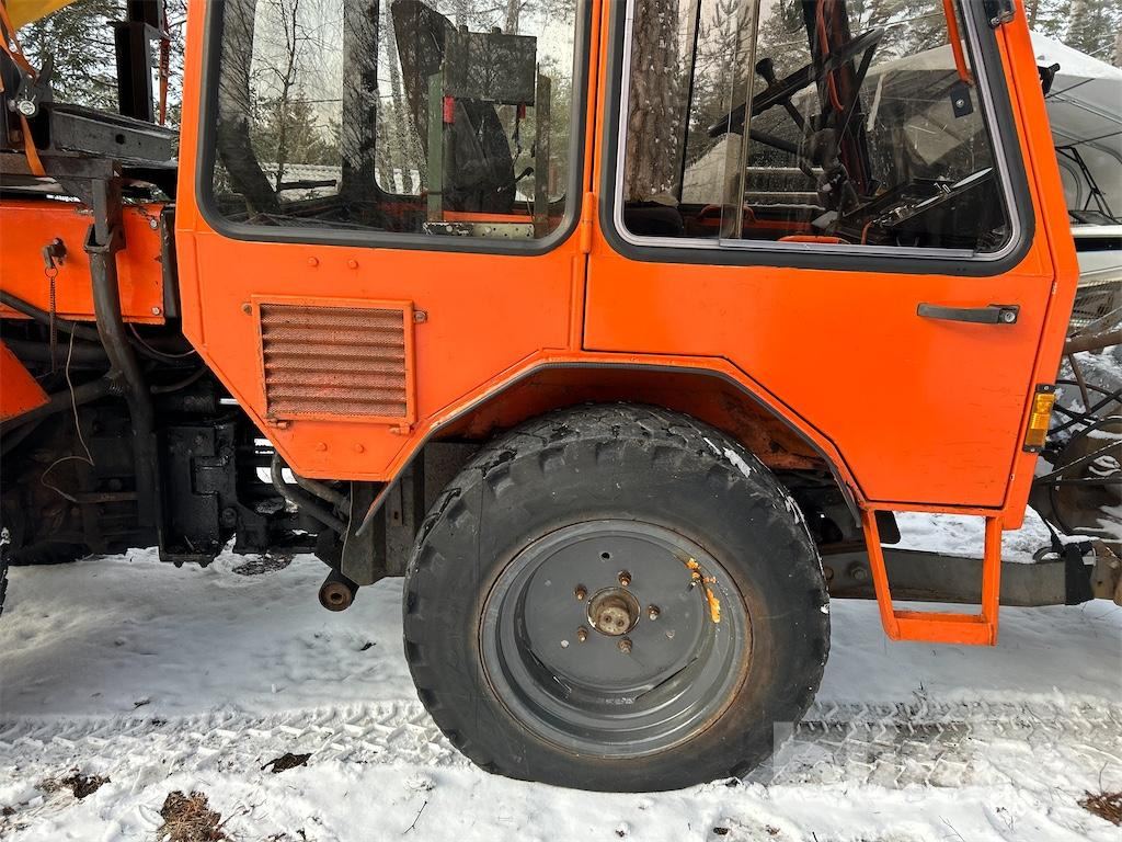 Municipal/ Special vehicle HOLDER C6000 med vikplog och sandspridare: picture 24