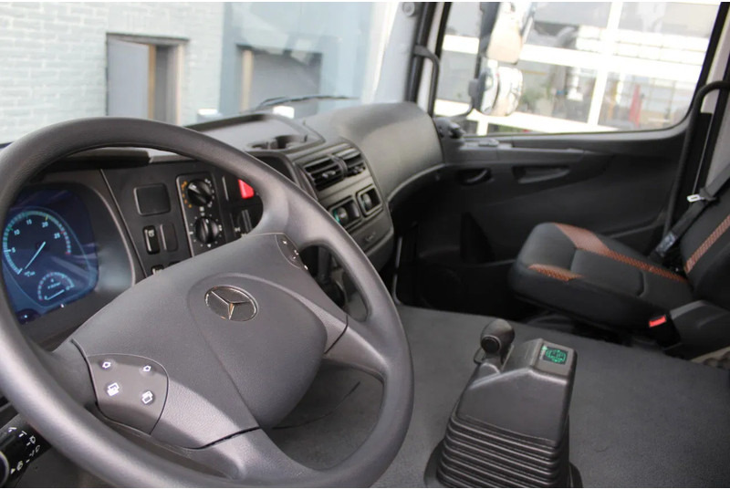 New Tipper Mercedes-Benz Axor 3344 K 6x4 Tipper Truck: picture 13